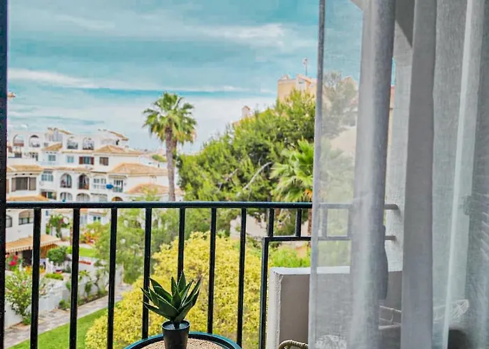 1-bed Calas Blancas Amazing Location * Torrevieja